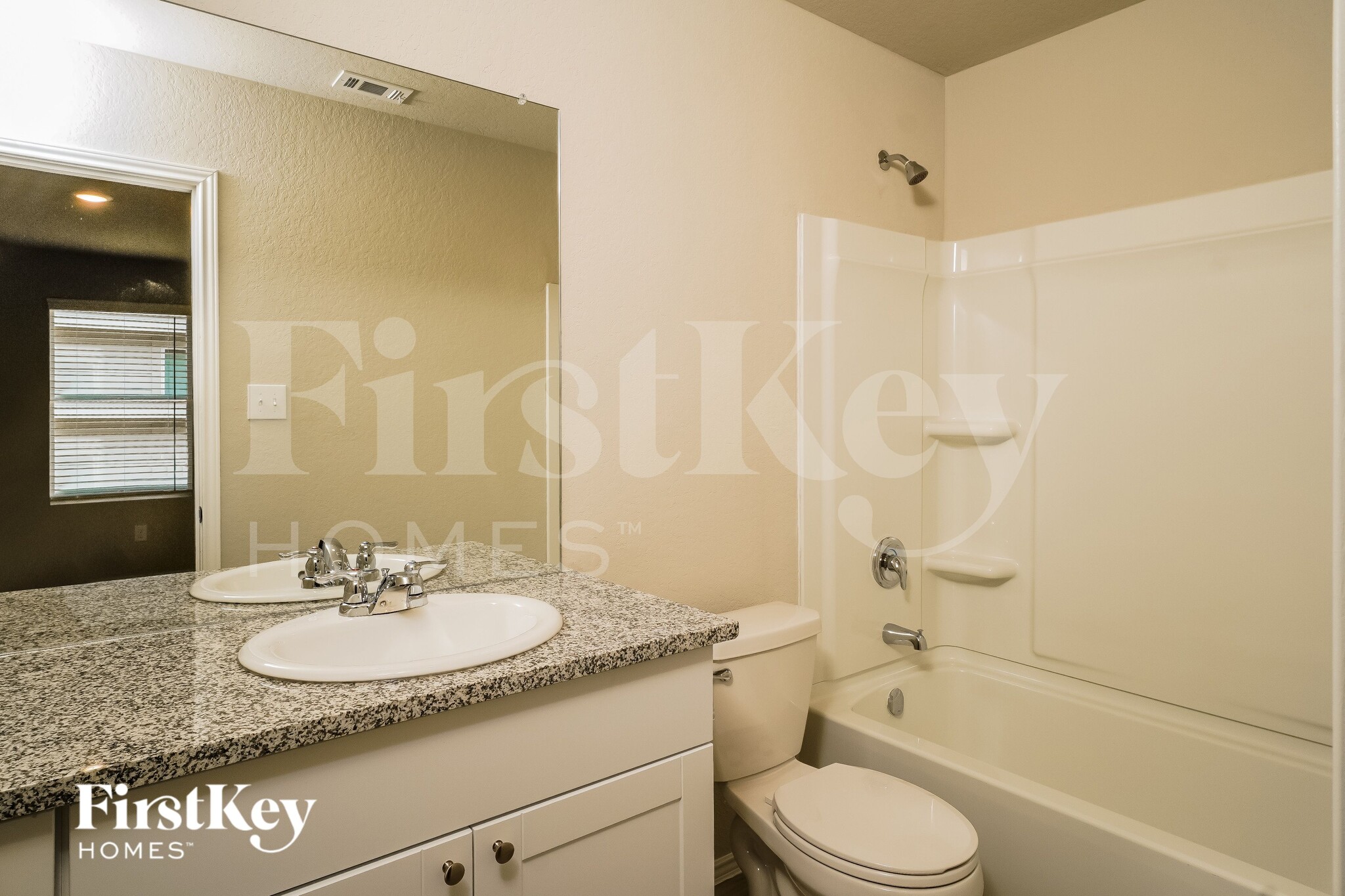 Building Photo - 13115 Rosemary Cove