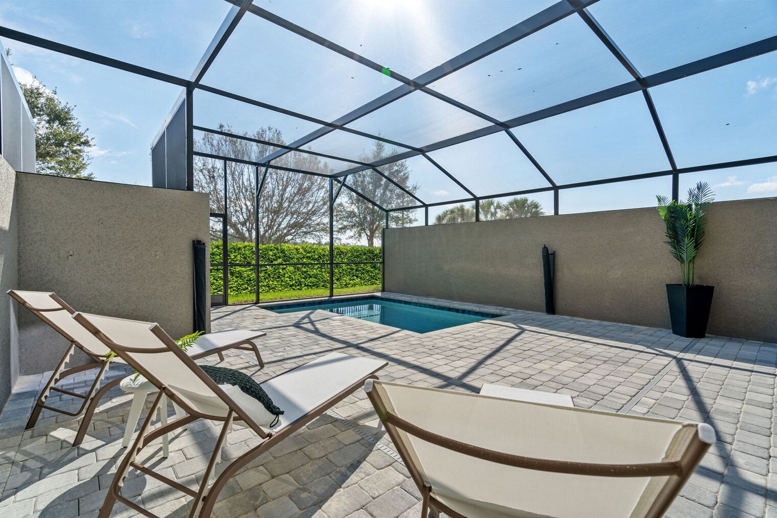 Building Photo - 2501 Santorini Dr