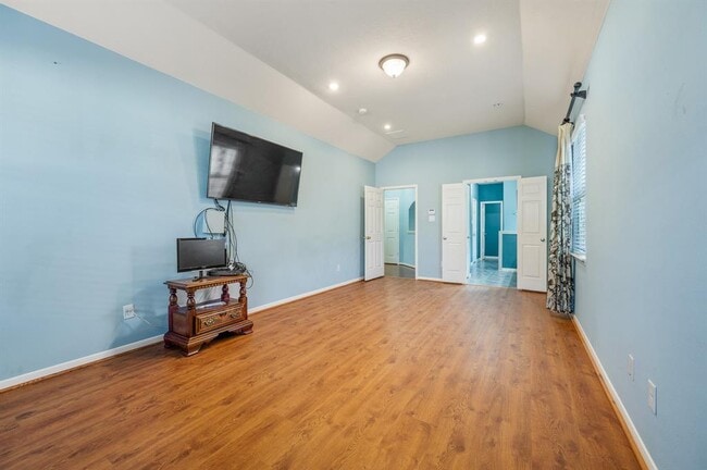 Building Photo - 8911 Cedar Mound Ln