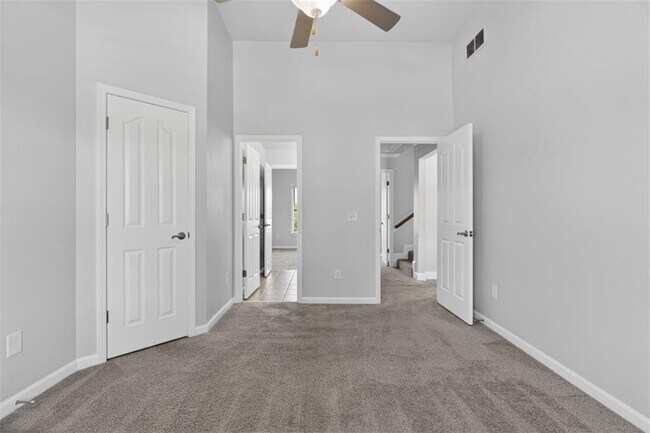 Building Photo - 4537 Grandview Pkwy