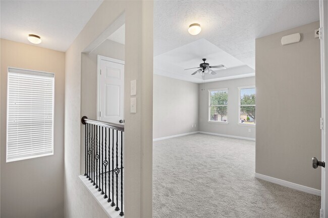 Building Photo - 7447 Oakwood Canyon Dr