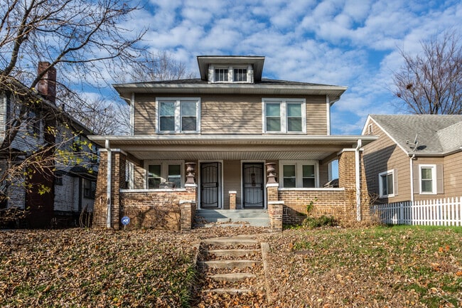 Building Photo - 3040 N College Ave