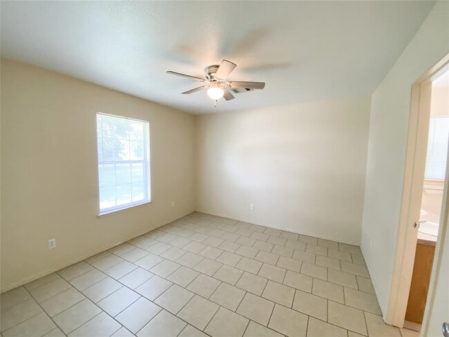 Building Photo - 8701 US-77