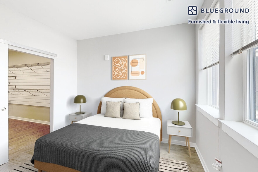 Building Photo - 2 E Joppa Rd