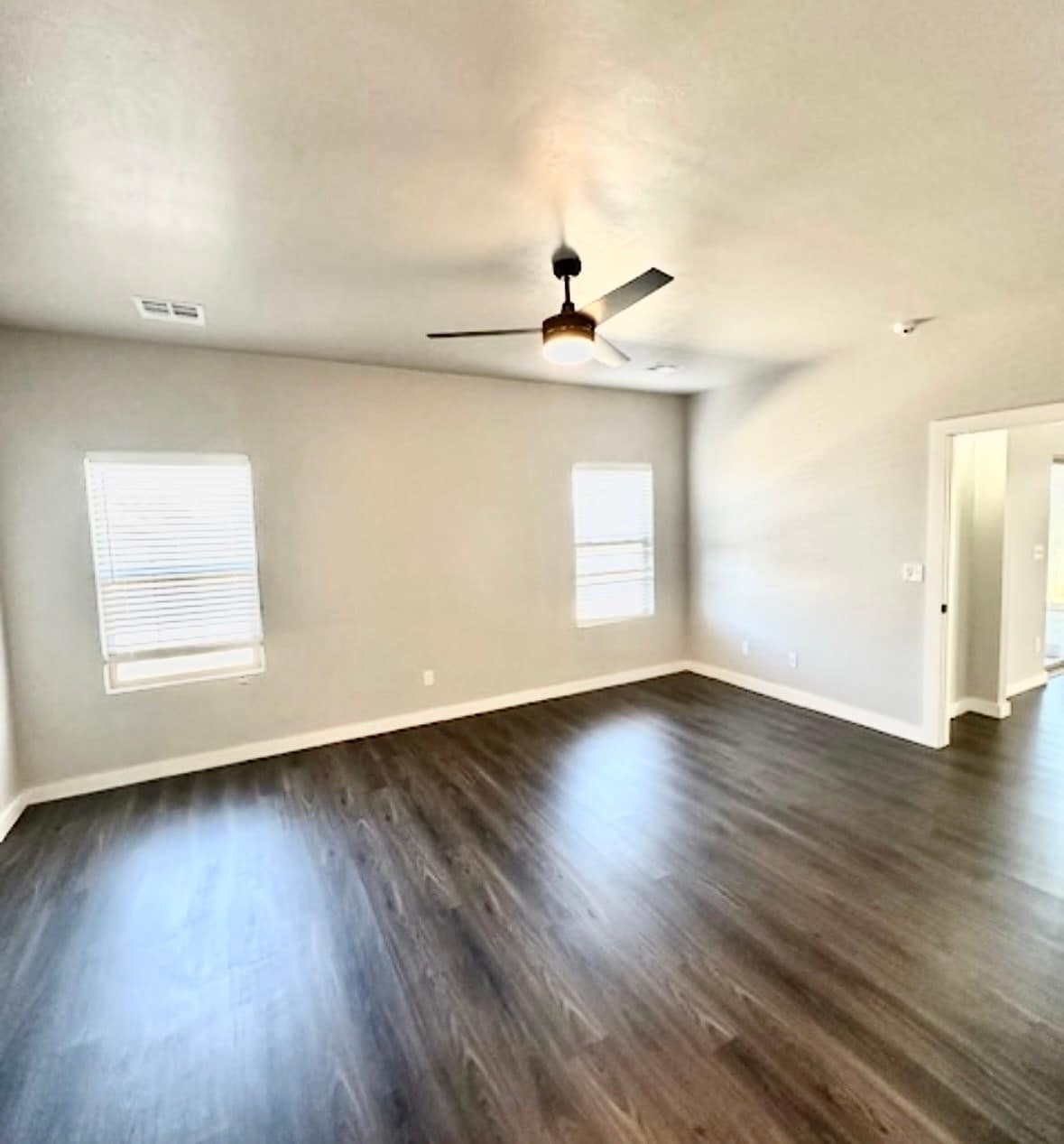 Building Photo - 533 NW 176th St