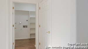 Building Photo - 8823 mission Brk