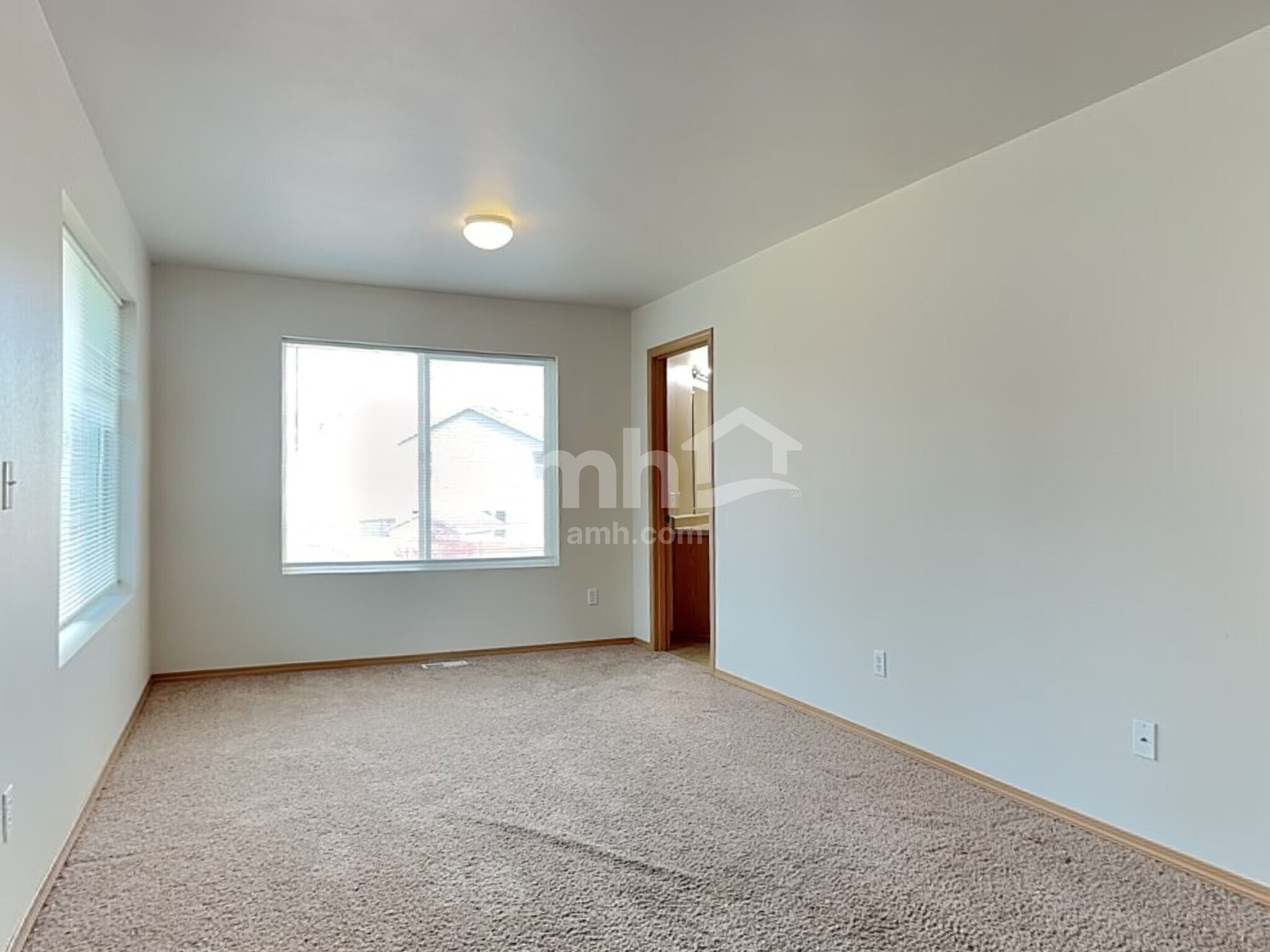 Building Photo - 20126 52nd Ave E