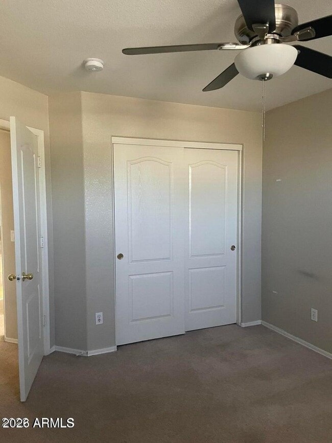 Building Photo - 8419 W Salter Dr