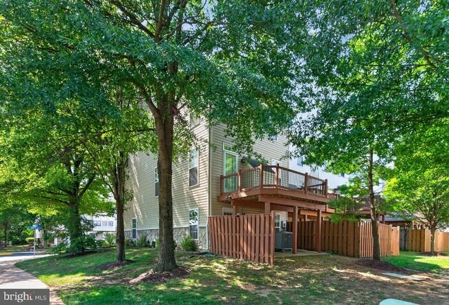 Building Photo - 5902 Ians Way