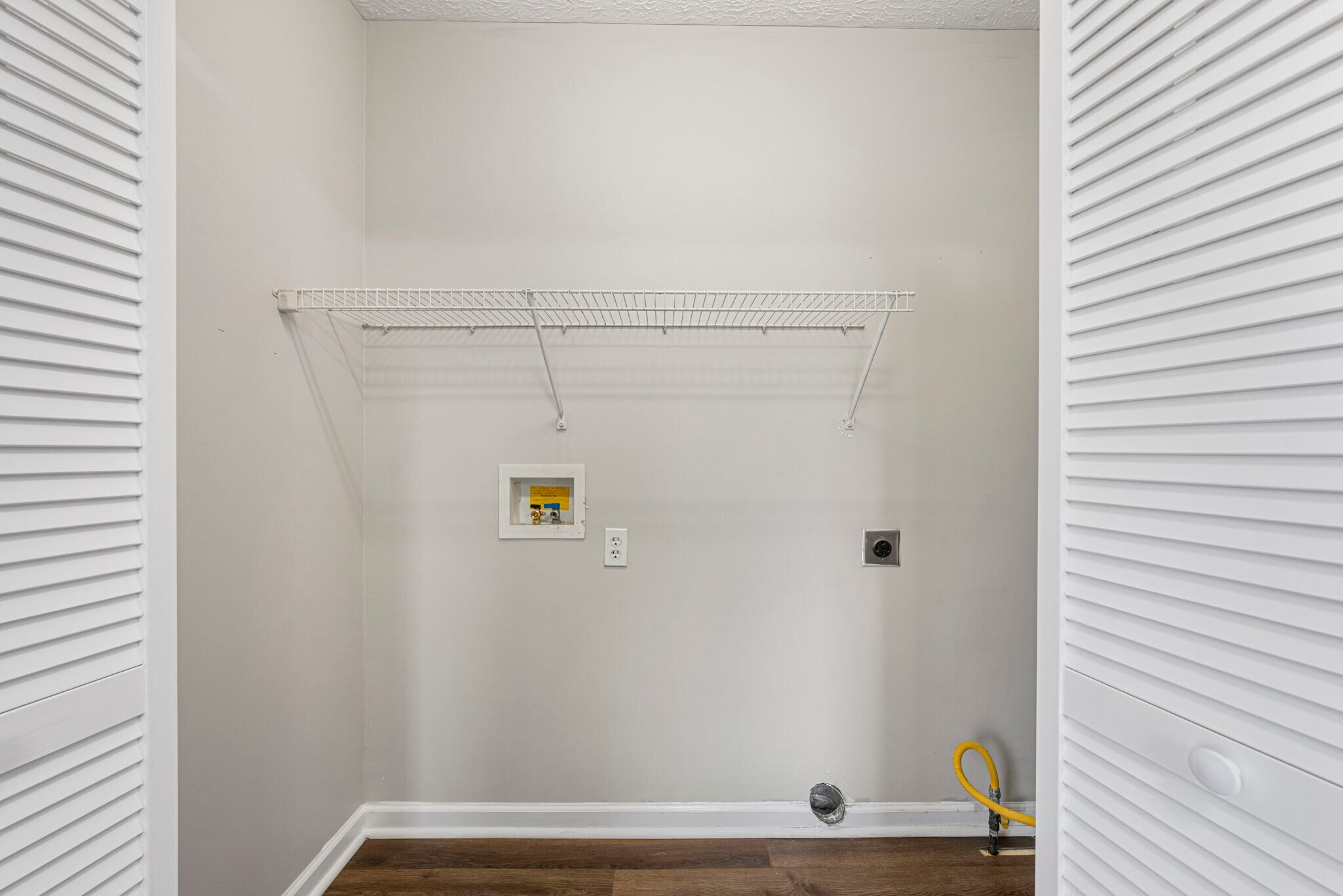 Building Photo - 1307 Miller Pond Rd