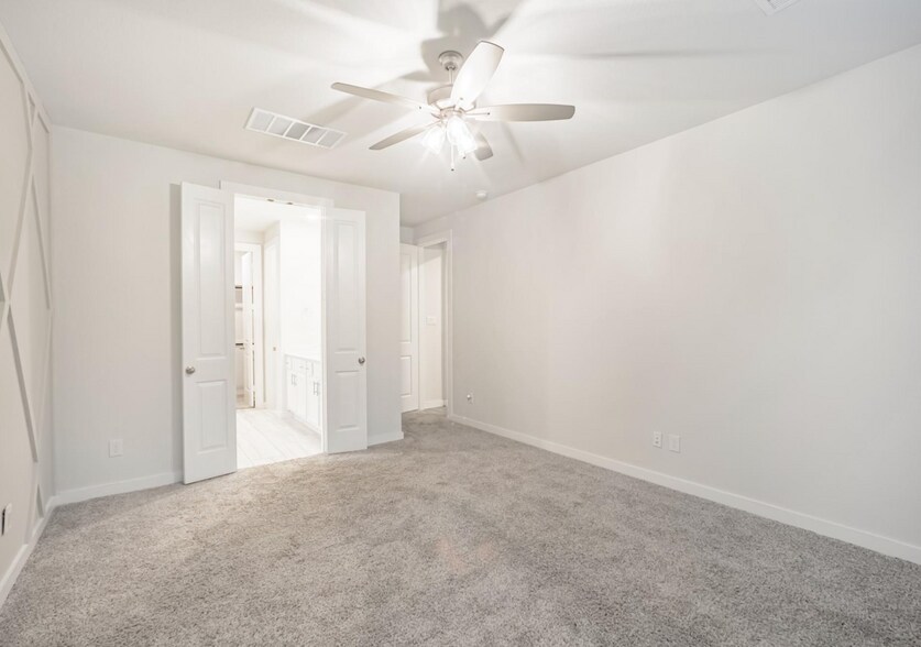 Building Photo - 27028 Hidden Rock Ct