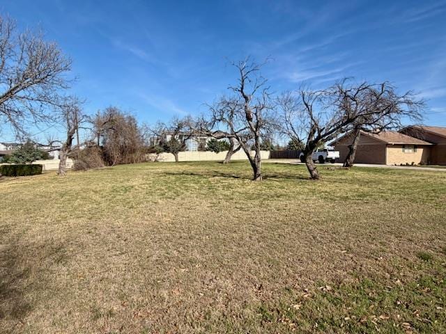 Building Photo - 8601 Karling Dr