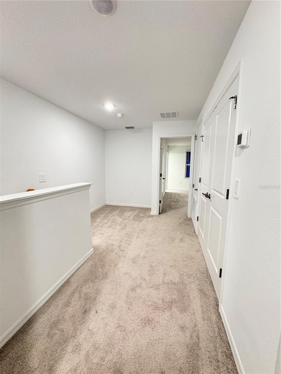 Building Photo - 1304 Drake Rdg Dr