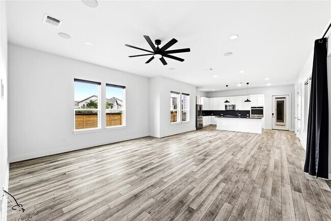 Building Photo - 7801 Donnelley Dr