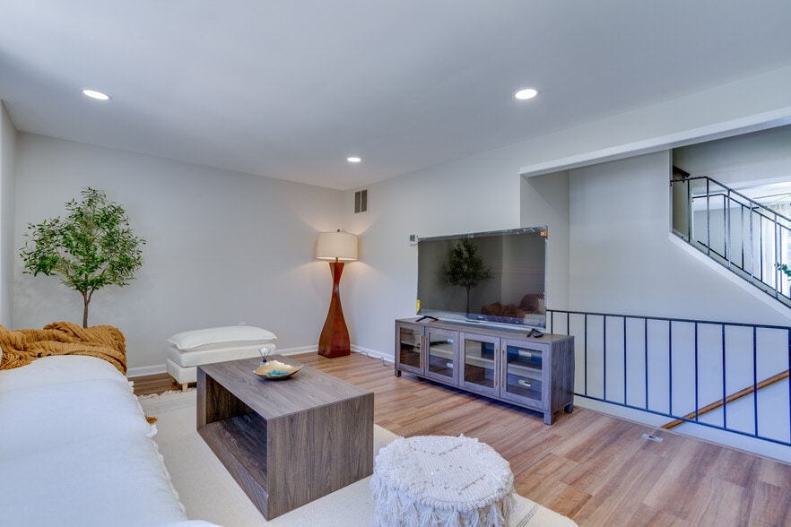 Living Room - 8056 Central Park Dr