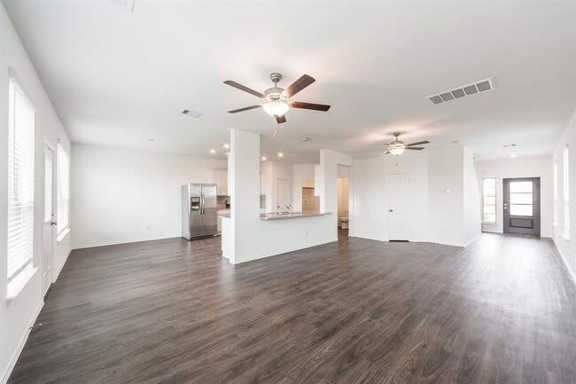 Building Photo - 26047 Steele Flower Dr