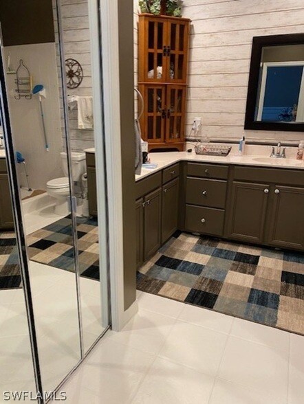 Building Photo - 8223 Parkstone Pl