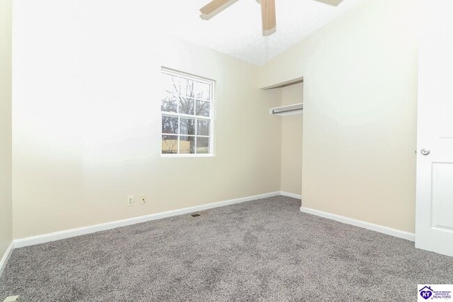 Building Photo - 407 Knox Ave