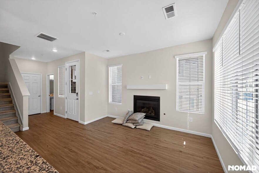 Building Photo - 5755 S Buchanan Ct