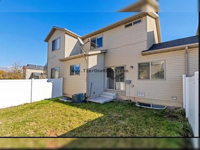 Building Photo - This property offers a NO DEPOSIT option a...