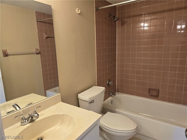 Building Photo - 2656 Kings Lake Blvd