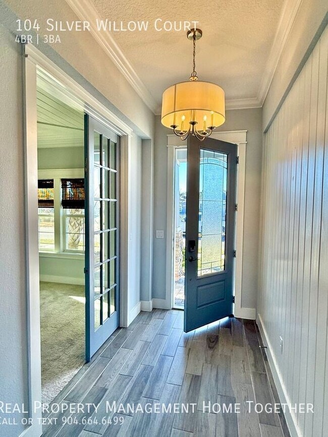 Building Photo - 104 Silver Willow Ct