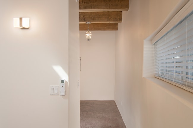 Building Photo - 610 Paseo De La Cuma