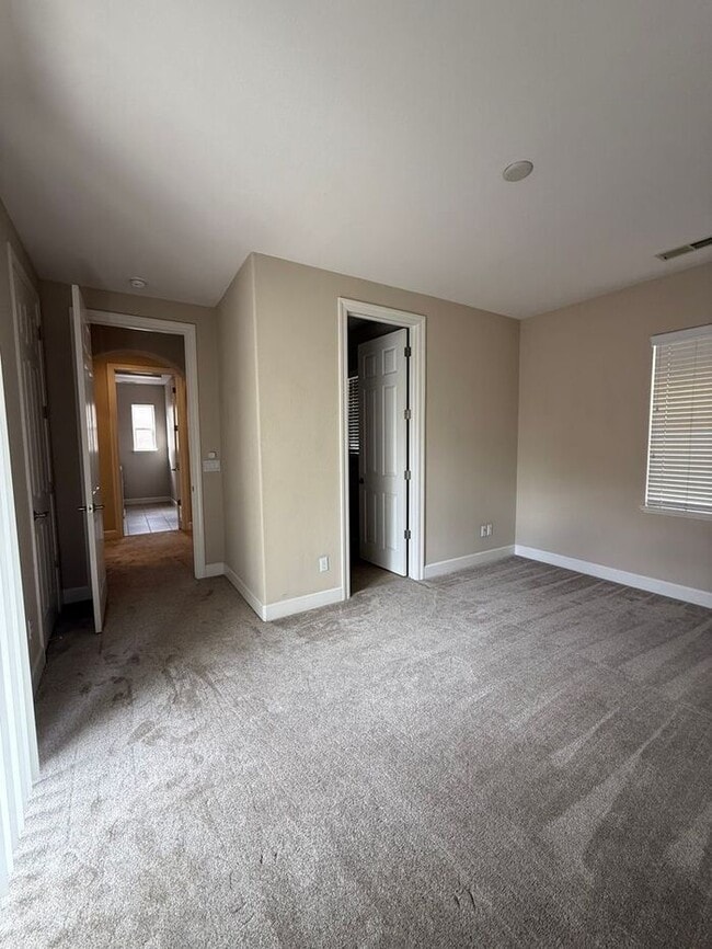 Building Photo - South Reno 4 Bed 4.5 Bath Home W/ Casita
