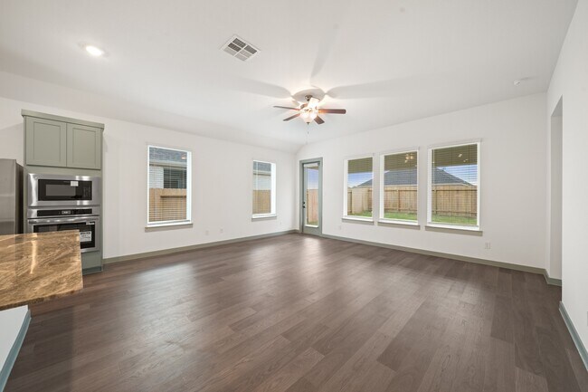 Building Photo - 3264 Woodrose Orchard Dr