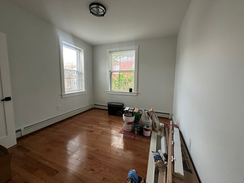 Building Photo - 57 Lubec St