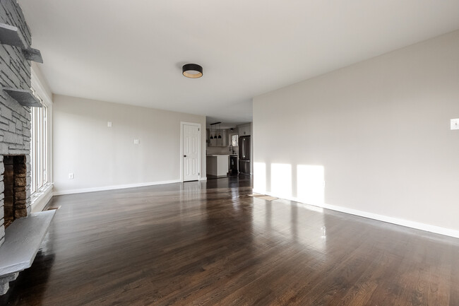 Building Photo - 1201 Bickel Rd