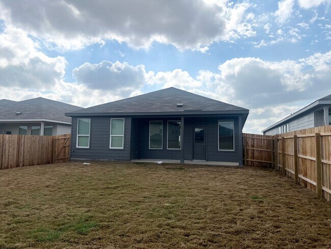 Building Photo - STUNNING New Construction 4/3 in Voss Farms, NBTX