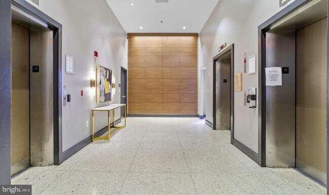 Building Photo - 201-59 N 8th St