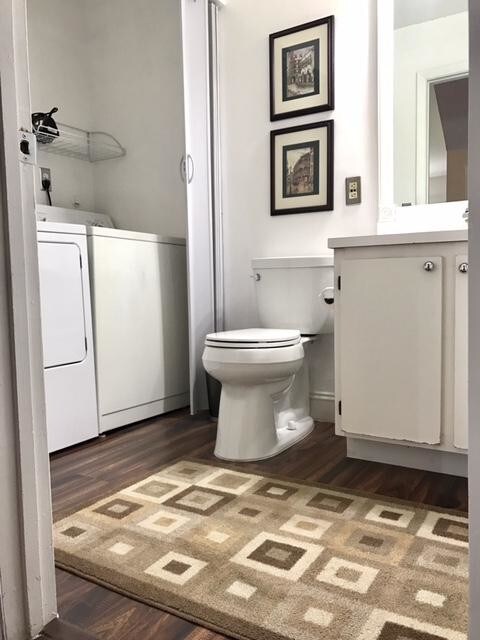 Building Photo - 5704 Channel Dr