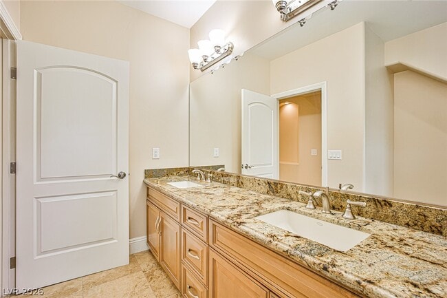 Building Photo - 768 Tozzetti Ln