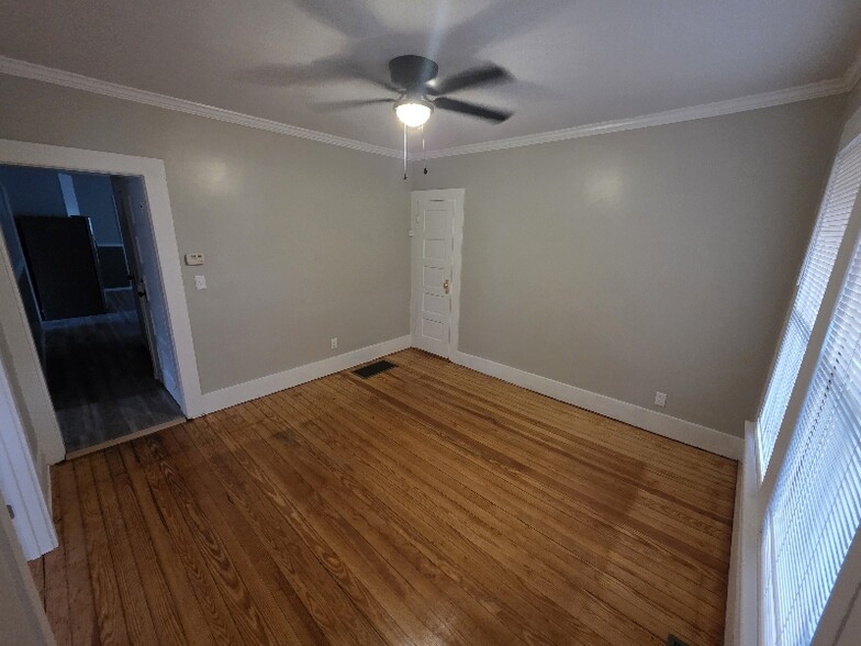 Building Photo - 169 Coram Ave