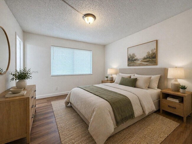 Building Photo - 3215 NW 102nd Terrace