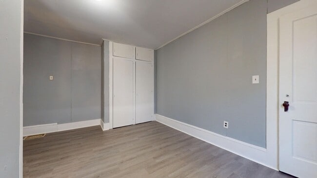 Building Photo - 3 bedroom, 1 1/2 bath in Mansfield!