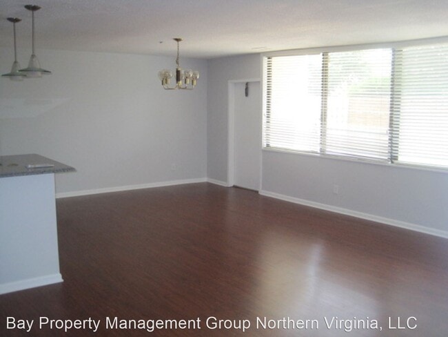 Building Photo - 2 br, 2 bath House - 3713 GEORGE MASON DR ...