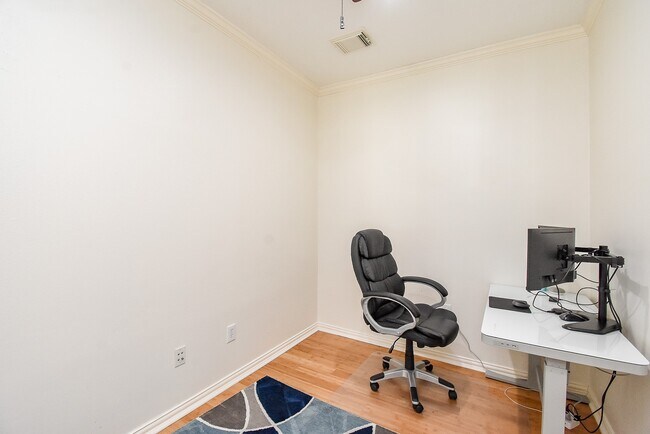 Building Photo - 5931 Turtle Beach Ln