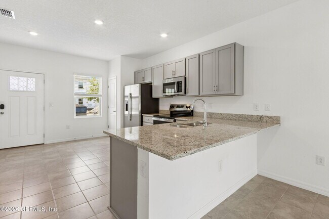 Building Photo - 7217 Sabal Ter