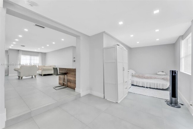 Building Photo - 6447 NW 22nd St