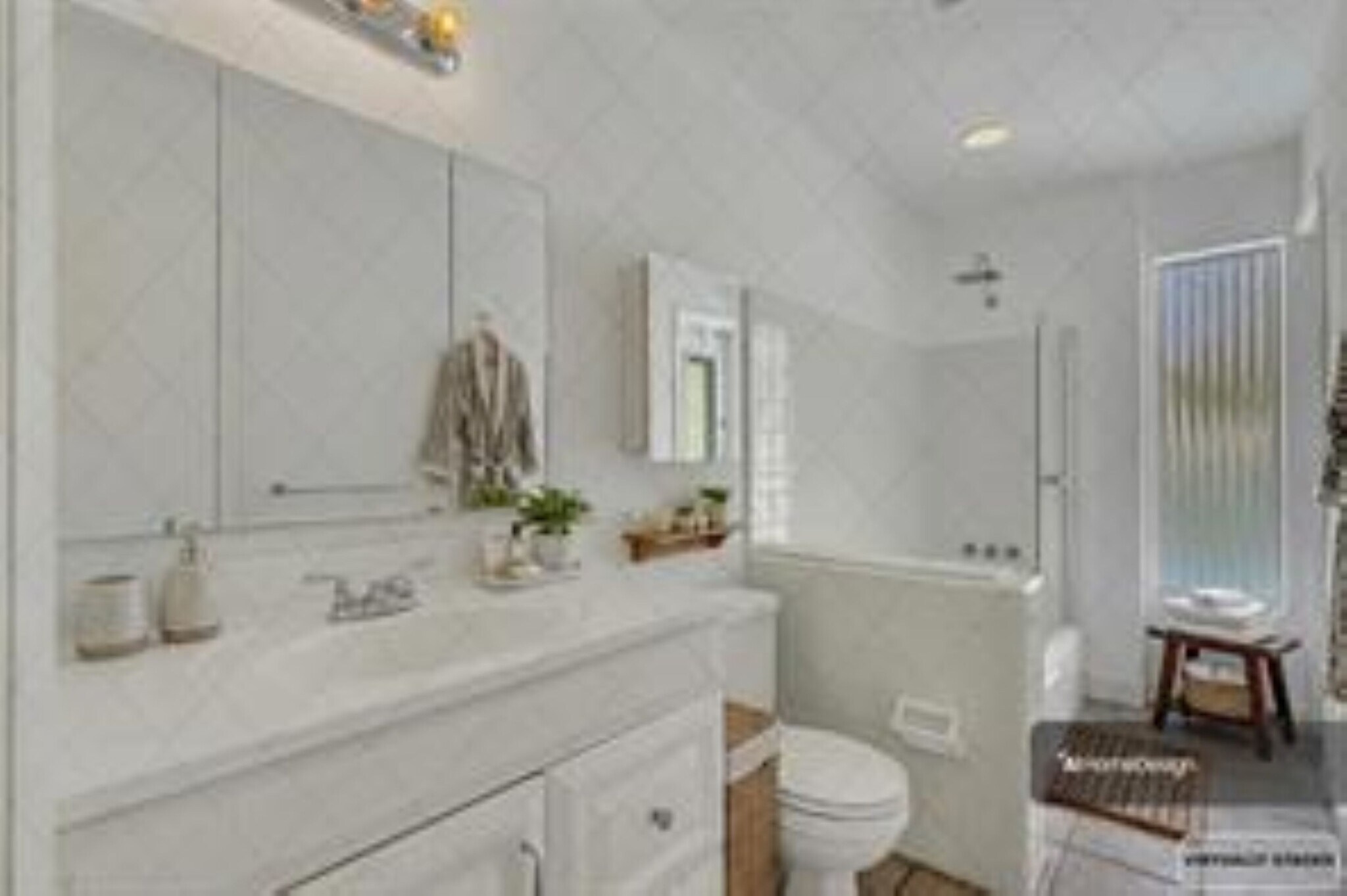 Building Photo - 2031 NW 39th Ct