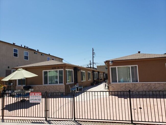 Building Photo - Vintage 1bdr unit in heart of Normal Heights! $1000 REBATE!