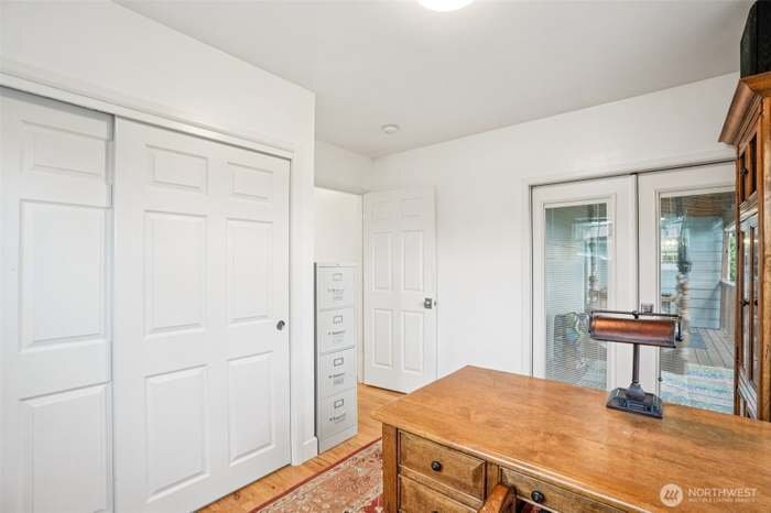 Building Photo - 4019 NE 60th St