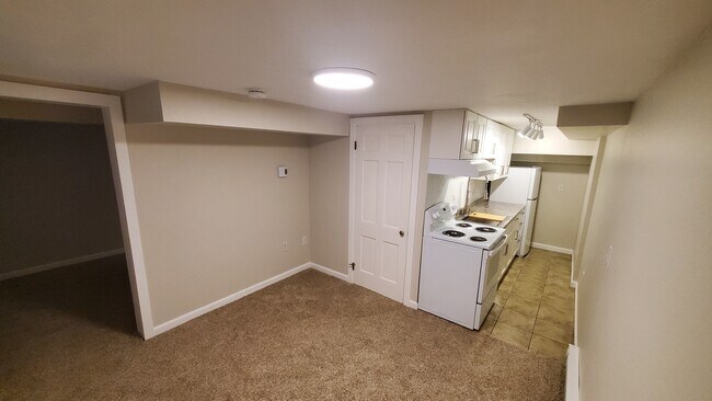 Livingroom - 9A Griffiths Drive