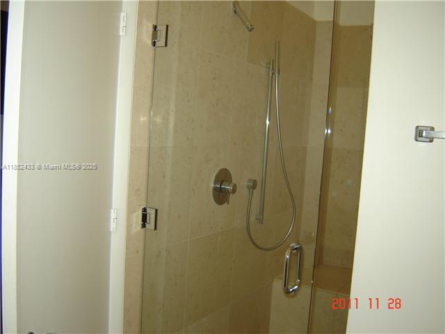 Building Photo - 465 Brickell Ave
