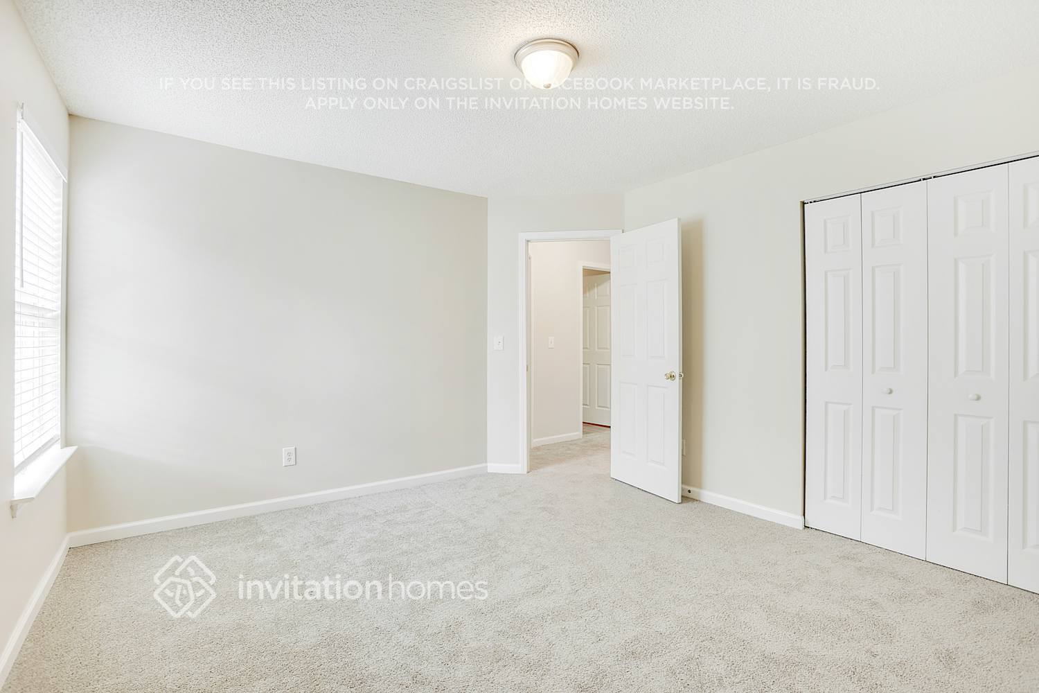 Building Photo - 4855 Larkspur Ln