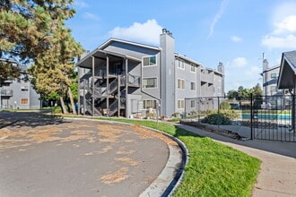 Building Photo - 8100 W Quincy Ave