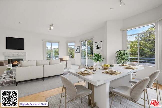 Building Photo - 1325 Arizona Ave